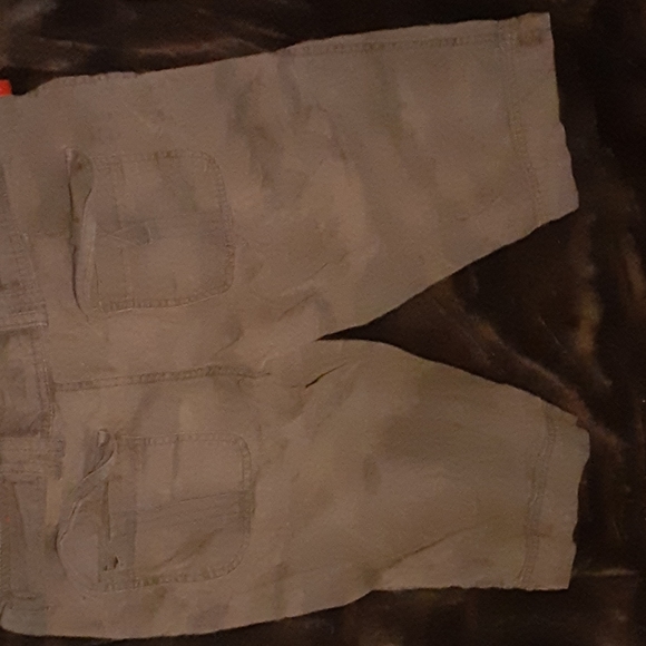 Natalie Burmudas - Picture 2 of 5